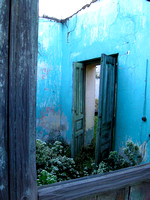 Abandoned home in Xela